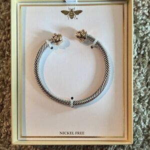 Elegant Silver and Gold Bracelet